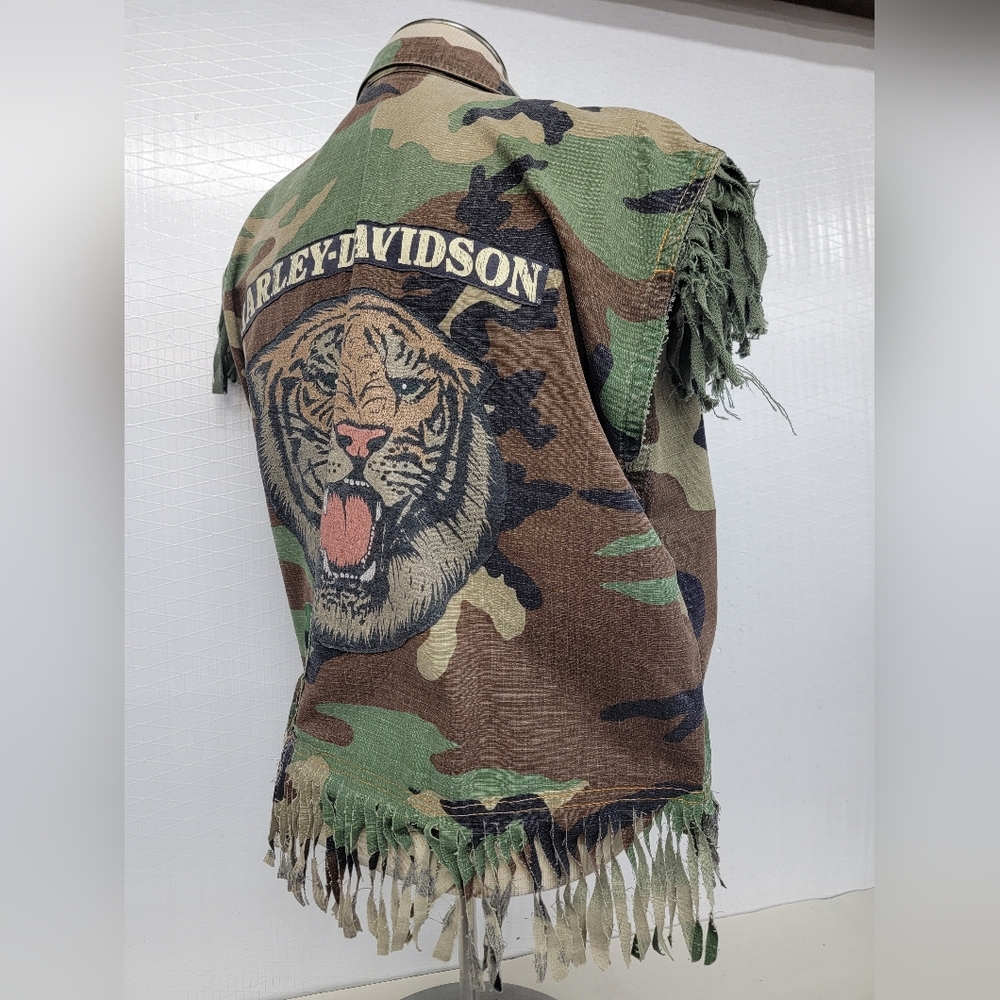 US Army Fringe Ozzy Vest Rock Patches Harley Davidson Upcycled - Picture 9 of 15